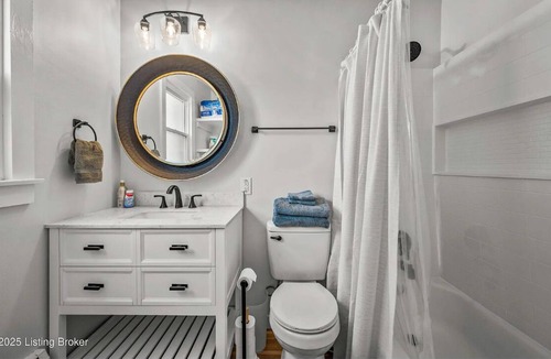Beechmont Condo | bright choice