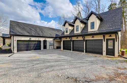 Kingston Springs House | Bright Kingston Springs Home < 22 Mi to Nashville