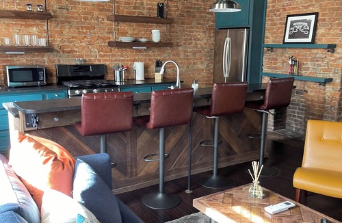 Butchertown Apartment | Butchertown Loft Apartment 5 minutes from downtown businesses and hospitals!