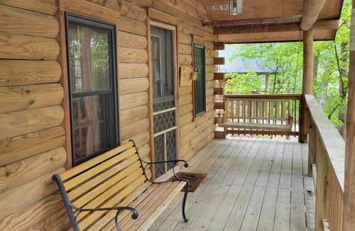 Shell Knob Cabin | Cabin #9 The Spruce-Log cabin on Table Rock Lake