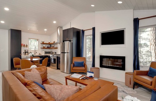 Angel Fire Cabin | Cabin in the Woods, Cold A/C, King Bed, FIre Pit