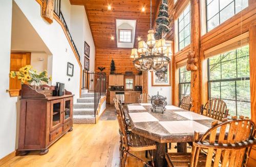 Branson Theater District Resort | Cabins at Grand Mountain