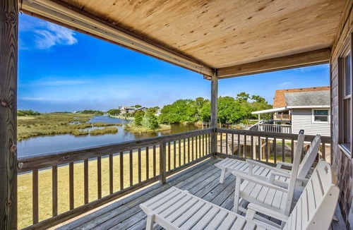 Brigands' Bay House | Canalfront, Cozy 3BR with Amazing sound views!