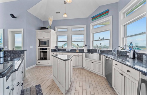 Brigands' Bay House | Canalfront Dog Friendly Home w/Hot Tub, Smart TVs, and Private Boat Dock
