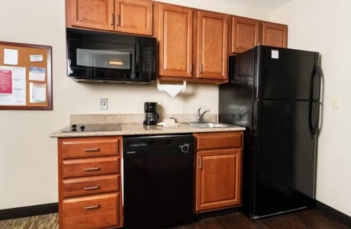 Roswell Hotel | Candlewood Suites Roswell New Mexico by IHG