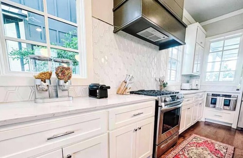 Eufaula House | Carlton Landing-Gameroom & Indoor Treehouse Slps13