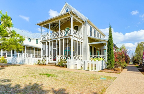 Eufaula House | Carlton Landing Home w/Poolside Lake View!