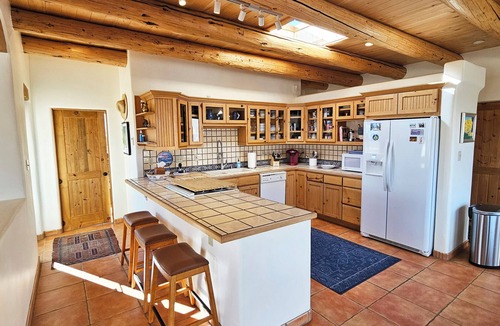 El Prado House | Casa del Gavilan panoramic view patio hot tub wireless wifi fireplace
