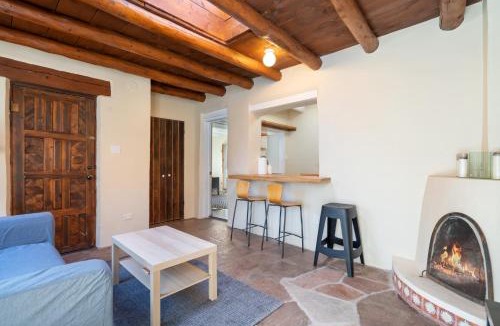 Historic Eastside House | Casa Violeta