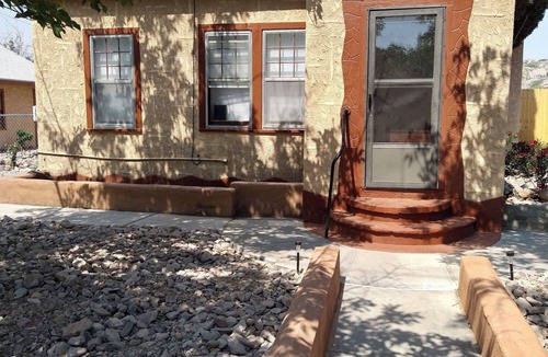 Truth or Consequences Cottage | Casita De Agua Encanto, Natural Hot Mineral Spring Property
