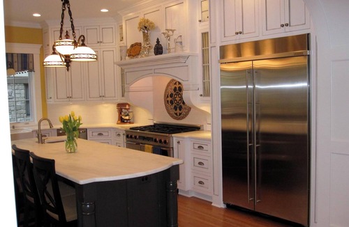 Cherokee Triangle House | Celebrity Host Home. Best Derby Location!