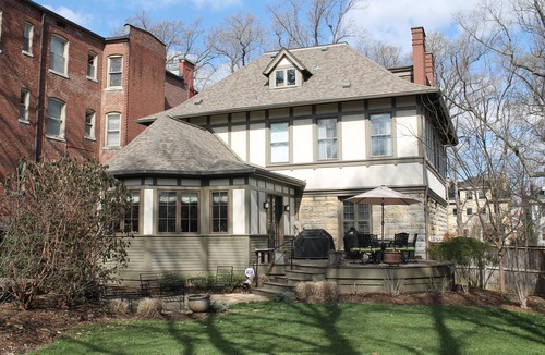 Cherokee Triangle House | Celebrity Host Home. Best Derby Location!