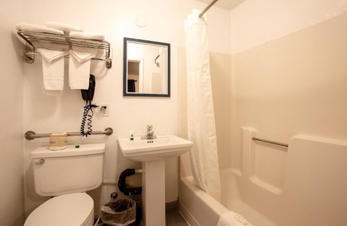 Williams Hotel | Celilo Inn