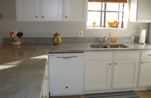 Branson Condo | Center of Town-The Greens at Thousand Hills-2 Comfy Kings-Netflix-PS4-Updated