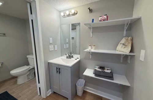 South Central Omaha Apartment | Central Apartment w/Free Parking & Fast WiFi