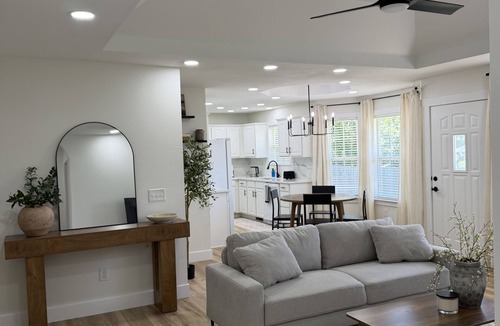 Nixa House | Charming 3-bedroom house in Nixa