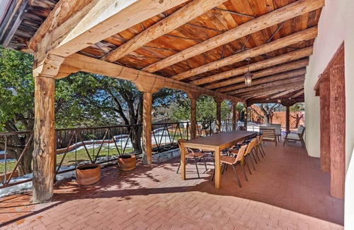 Tesuque House | Charming 4-bedroom house on lush compound in the foothills of Santa Fe