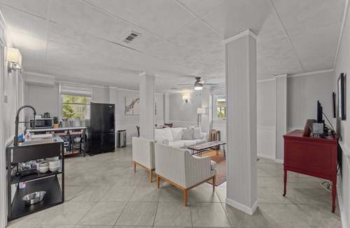 Hatteras House | Charming Coastal Cottage in the heart of Hatteras Village