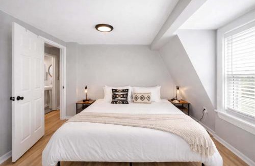 Schnitzelburg House | Charming home near Churchill Ds and Expo Center