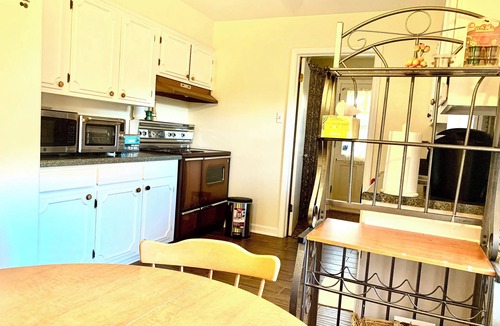 Ellendale House | Charming House 2br-2ba-4beds-Long Stay