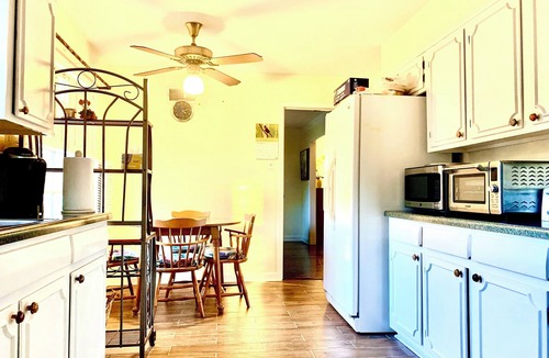 Ellendale House | Charming House 2br-2ba-4beds-Long Stay