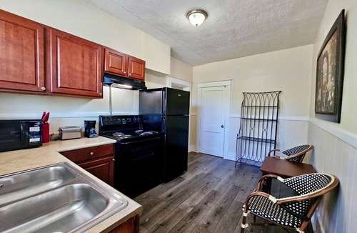 Vollintine-Evergreen House | Charming House in the heart of Memphis