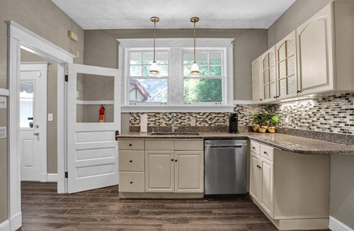 Memphis House | Charming Memphis Cottage! 10 Min to Beale St