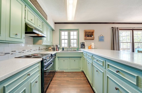 Shell Knob House | Charming Shell Knob Home: 16 Mi to Dogwood Canyon!