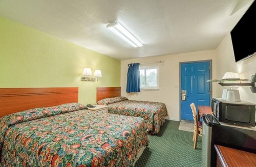 Boise City Hotel | Charming Stopover Along Hwy 287 – Great for Road Trips