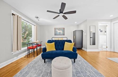 Bonnycastle Apartment | Charming Studio Stay in Vibrant Highlands Area