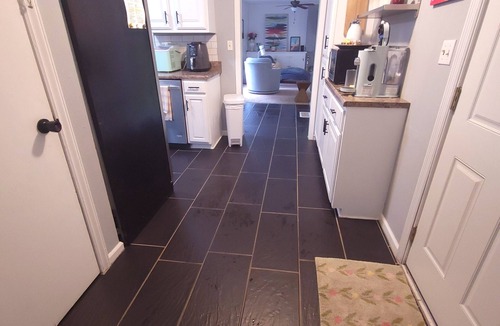 South Kansas City House | Charming Waldo Stay Patio + Parking Sleeps 6