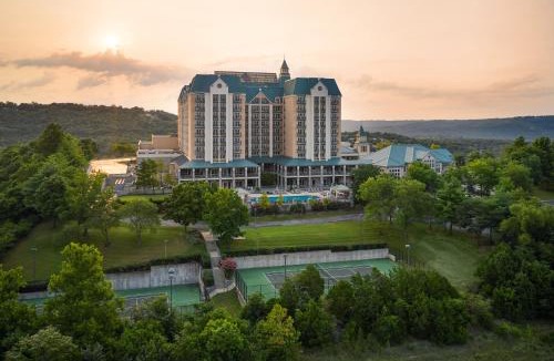 Table Rock Resort | Chateau on the Lake Resort Spa and Convention Center