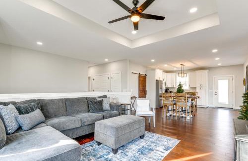 Morristown House | Cherokee Lake Retreat w/Views in Morristown!
