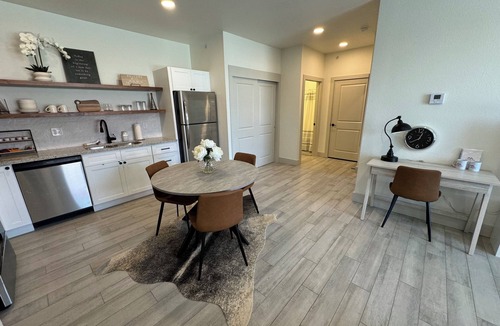 Wichita Apartment | Chic 1-bedroom with fitness room, WiFi in fabulous Wichita