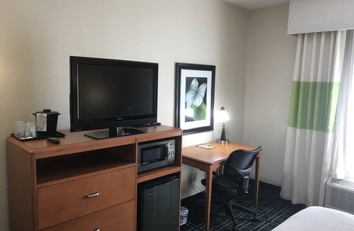 Hillview Hotel | City Express By Marriott Shepherdsville Louisville