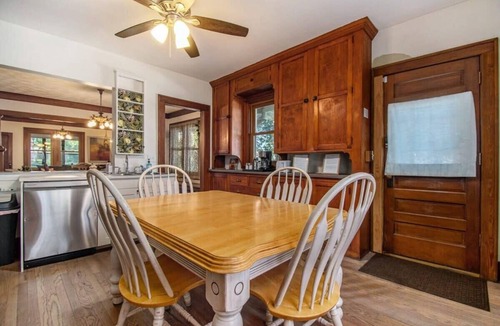 Southeast Omaha House | Classic 4BR Bowery Hill Gem, Near Top Spots!