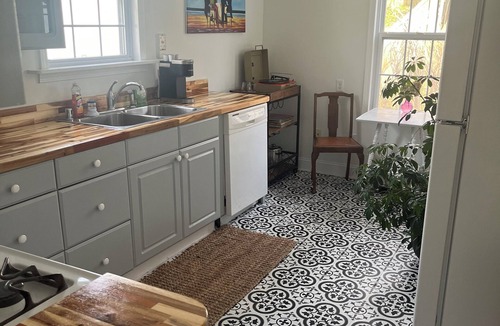Clifton House | Clifton Two Bedroom House!