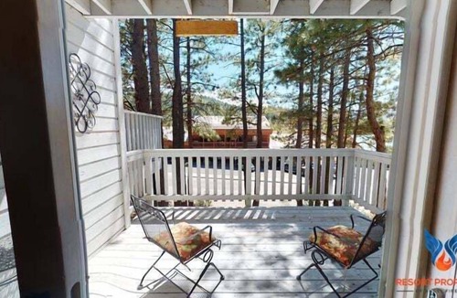 Angel Fire Condo | Close to Lifts | Executive-Style | Fireplace | Mountain Haven 14