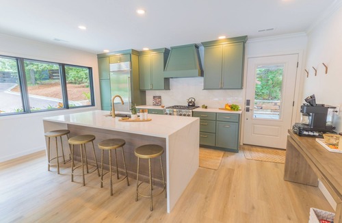 Bourbon House | Club Boulders by Pinemark® Pool+Pickleball+HotTub