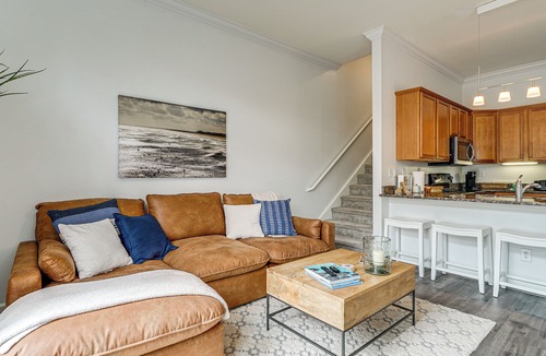Wilmington House | Coastal Gem 3 1/2 Mi from Wrightsville Shoreline