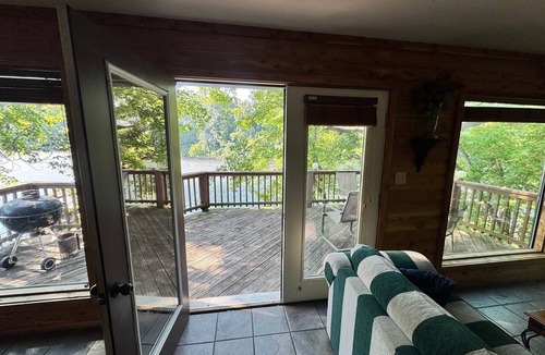 Mountain Home House | Cold Water Cabins 29