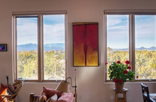 Eldorado at Santa Fe House | COMFORT AND VIEWS IN BEAUTIFUL SANTA FE with a cat