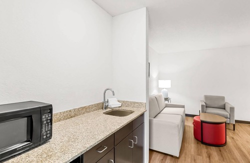 Bellevue Hotel | Comfort Inn & Suites Bellevue - Omaha Offutt AFB