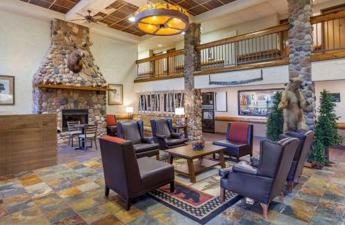 Branson Hotel | Comfort Inn & Suites Branson Meadows