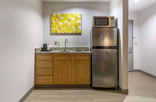 Shelbyville Hotel | Comfort Inn & Suites Shelbyville