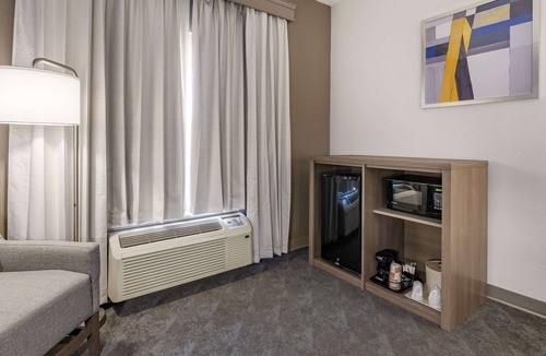 Shelbyville Hotel | Comfort Inn & Suites Shelbyville