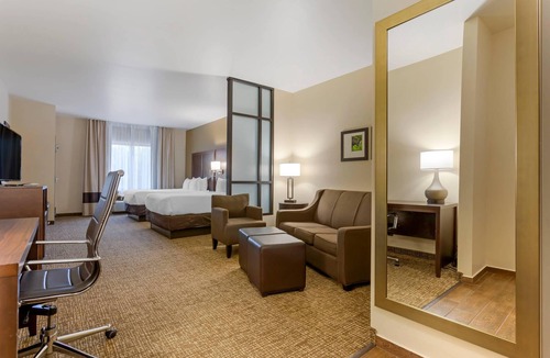 Little Rock Hotel | Comfort Suites Little Rock West