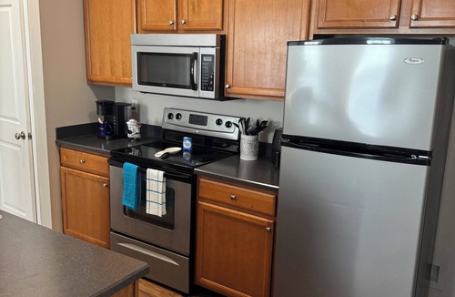 Frankfort Apartment | Comfortable Frankfort 1BR at Riverford Crossing