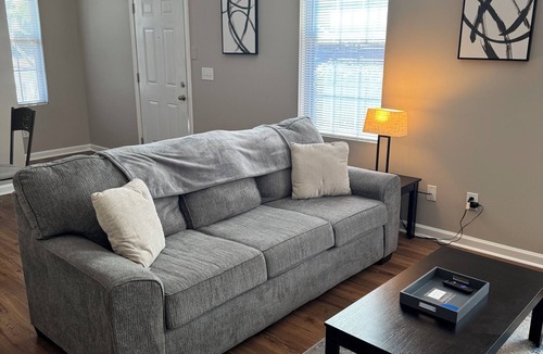 Frankfort Apartment | Comfortable Frankfort 1BR at Riverford Crossing