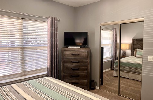 Hollister Condo | Condo ∙ 3 bedrooms ∙ 8 guests
